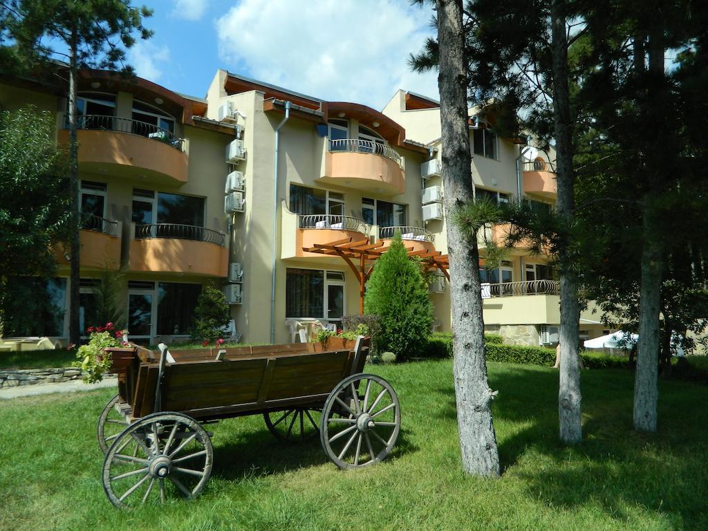 Family Hotel Privileg Sluneční pobřeží Exteriér fotografie